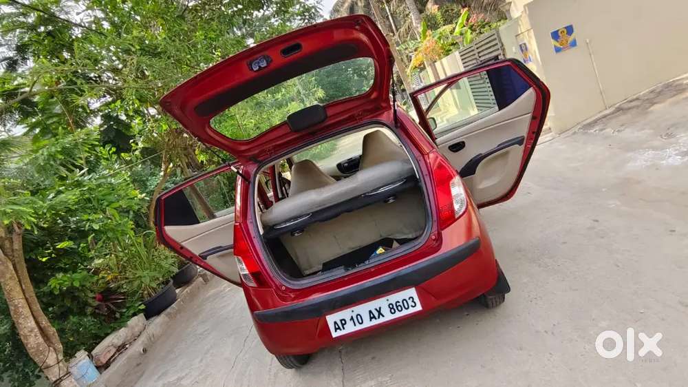 Hyundai Grand I10 2011 Petrol 117000 Km Driven
