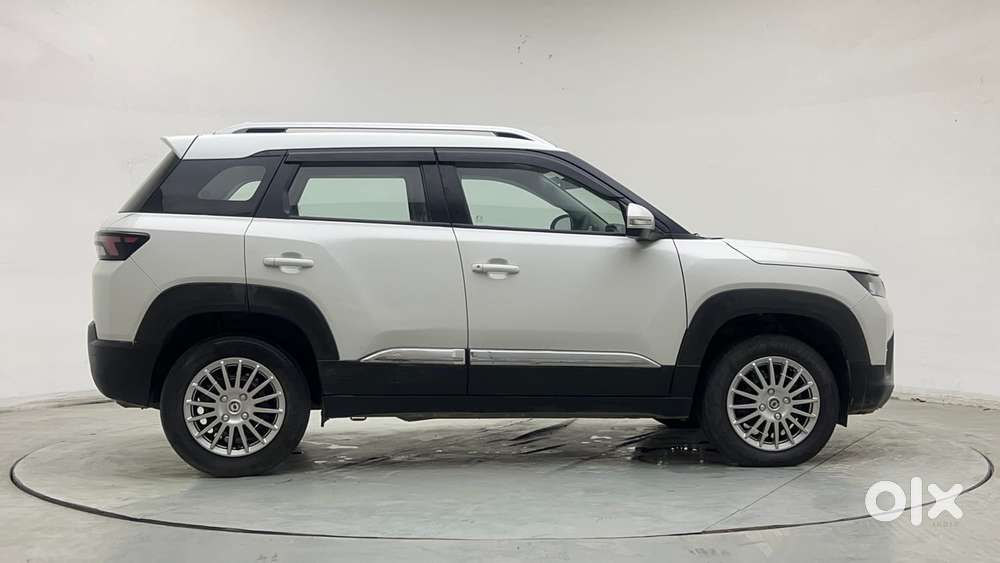 Maruti Suzuki Vitara Brezza 1.5 Zxi Plus At Dual Tone, 2022, Petrol