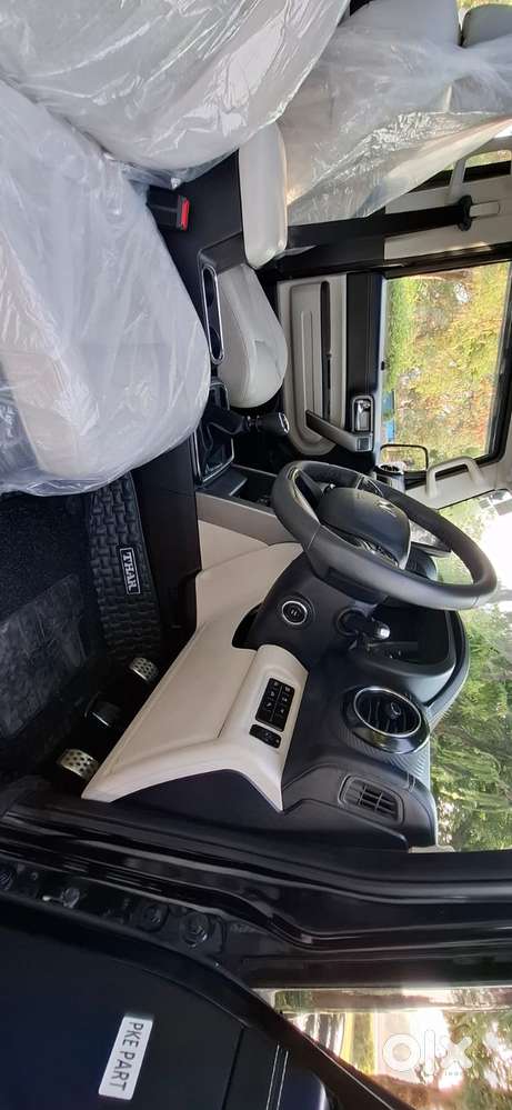Mahindra Thar Roxx Ax3 L Diesel Mt 2wd, 2025, Diesel