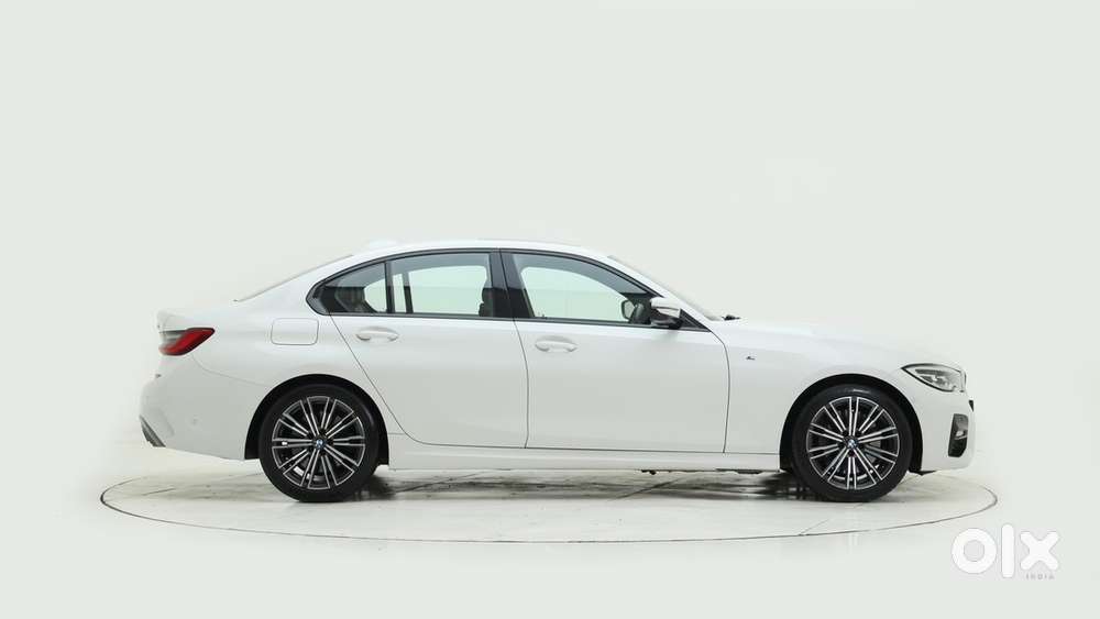 Bmw 3 Series 2022 Petrol Well Maintained