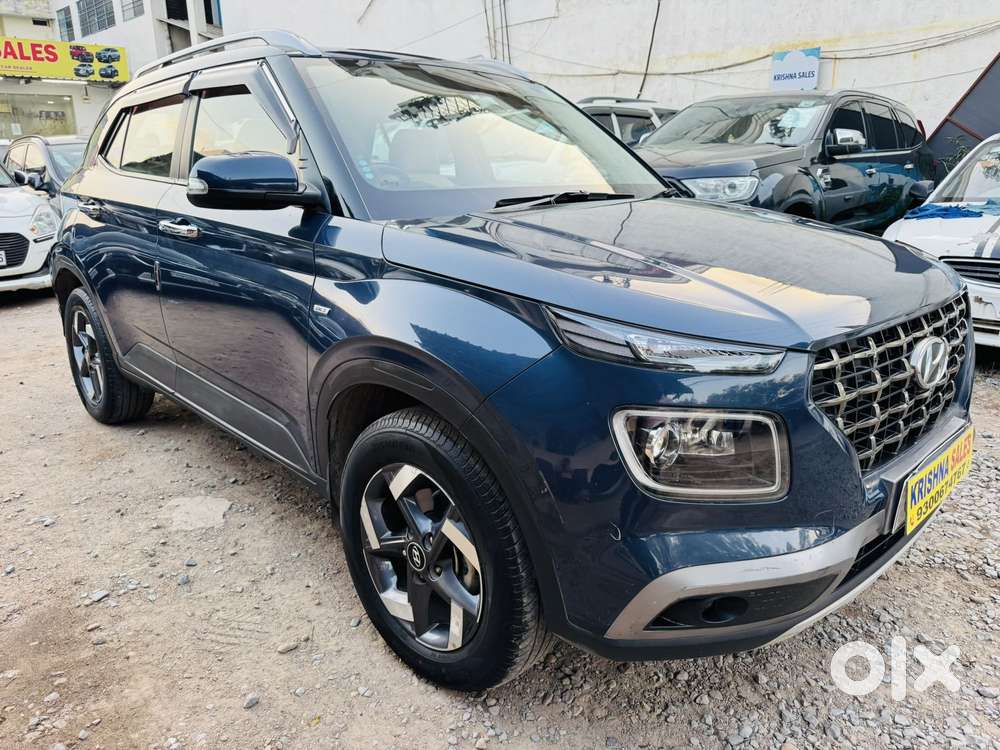 Hyundai Venue Sx Plus Turbo Dct, 2022, Petrol