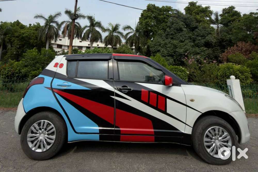Maruti Suzuki Swift Vxi 1.2 Abs Bs-iv, 2011, Petrol