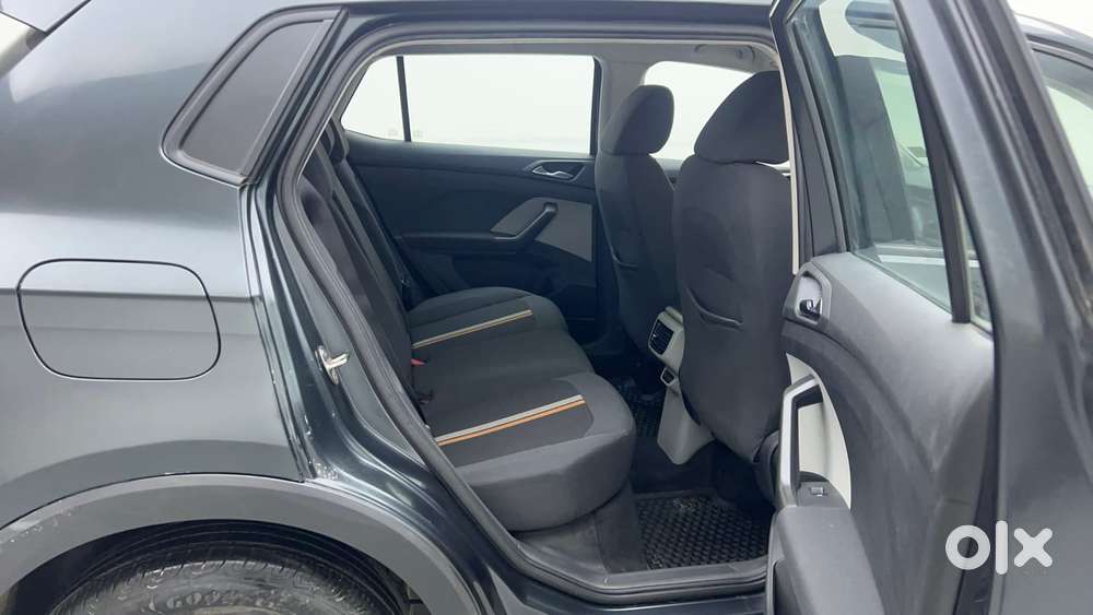 Skoda Kushaq 1.0 Tsi Ambition At, 2022, Petrol