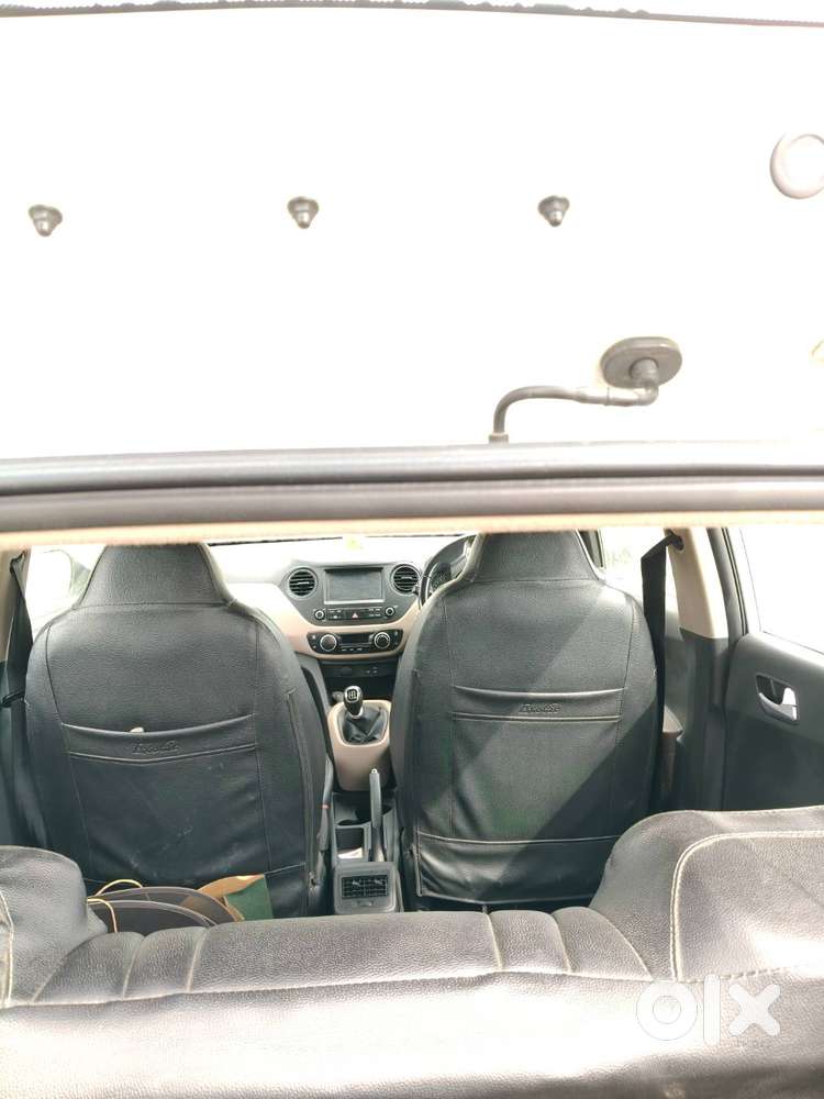 Hyundai Grand I10 Asta Top Model 2017 Petrol Variant