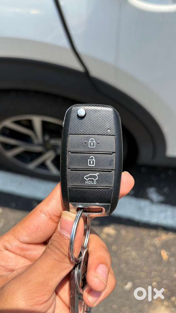 Kia Carens 1.5 Prestige 7 Str, 2023, Petrol