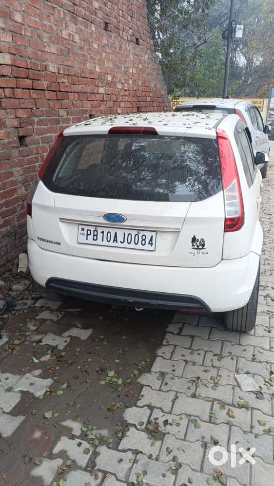 Ford Figo 2012 Diesel 95000 Km Driven