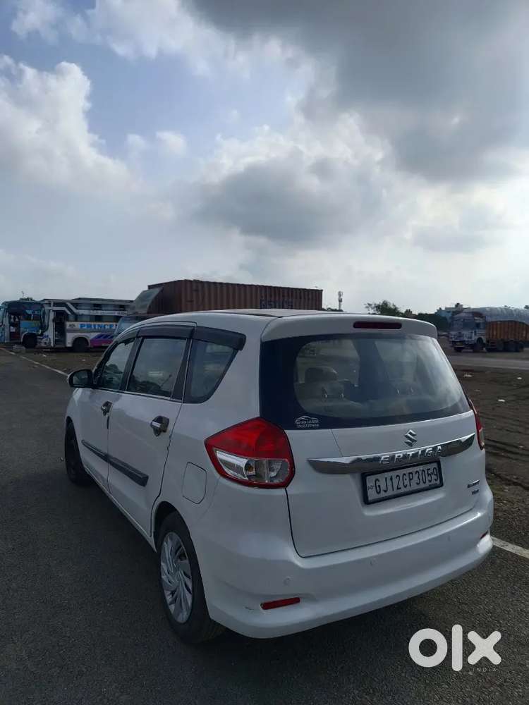Maruti Suzuki Ertiga 2016 Diesel 126000 Km Driven