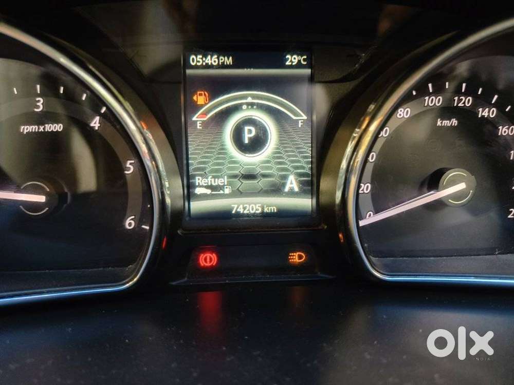 Tata Hexa 2.2 Xta 4x2 7 Str, 2018, Diesel