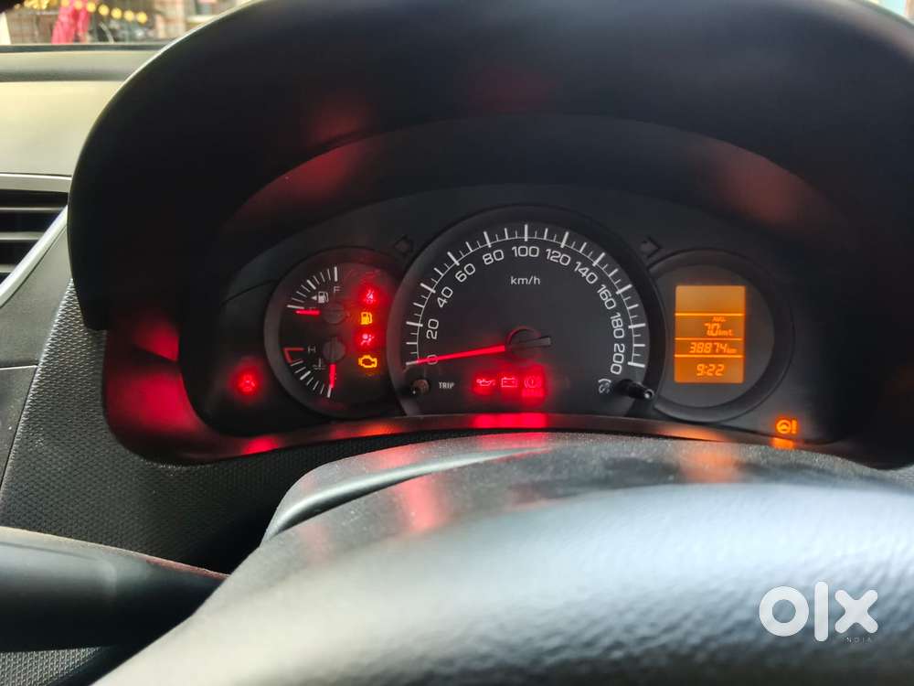 Maruti Suzuki Swift Lxi Optional-o, 2017, Petrol