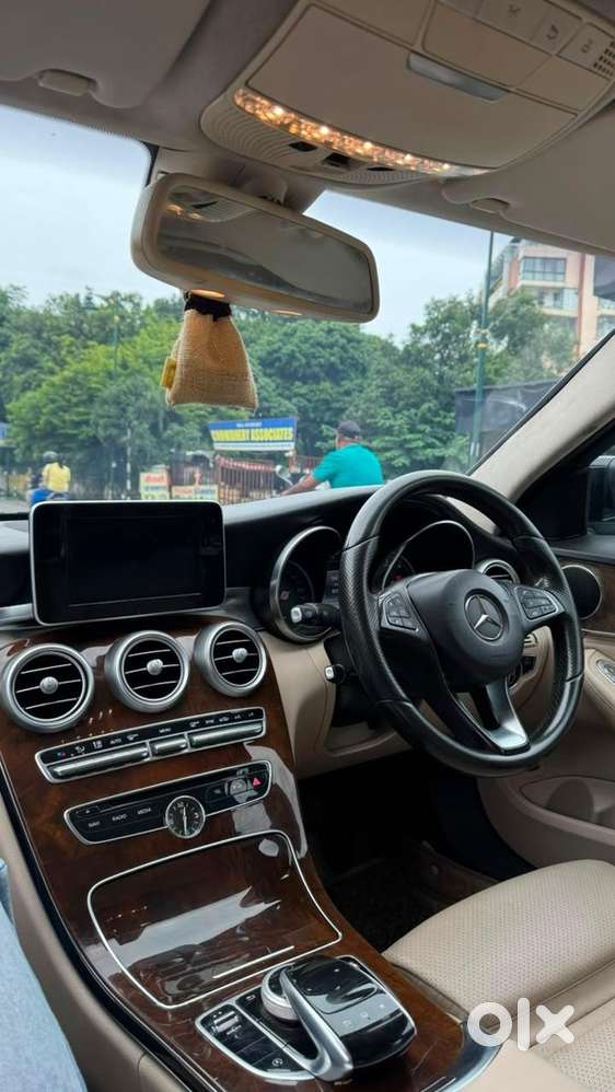 Mercedes-benz C-class 2015