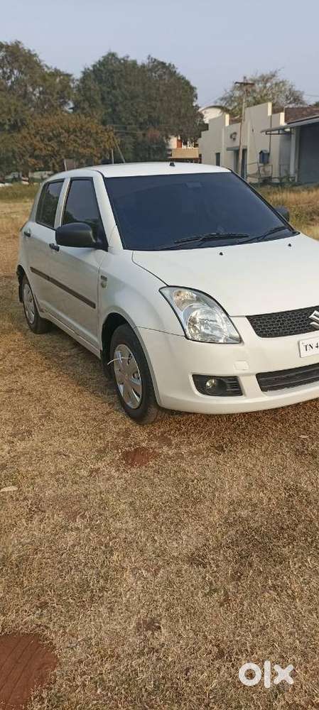 Maruti Suzuki Swift Ddis Vdi, 2010, Petrol