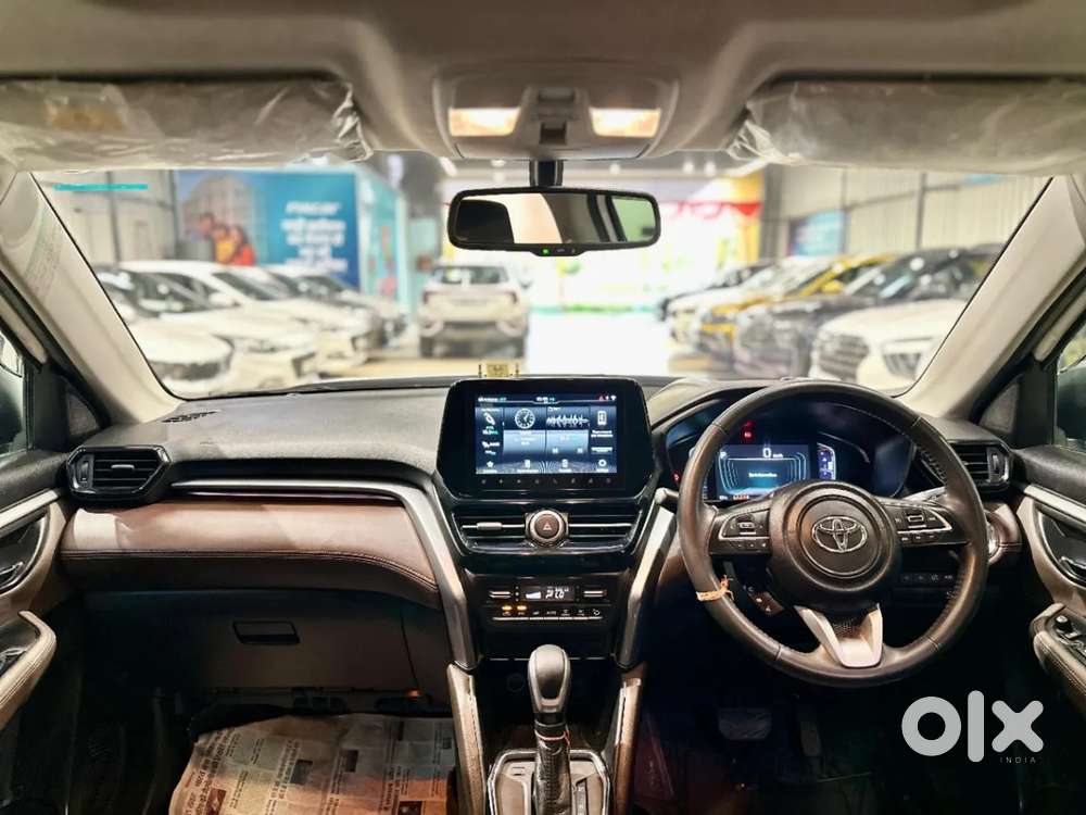 Toyota Urban Cruiser Hyryder 1.5 V Hybrid, 2025, Petrol
