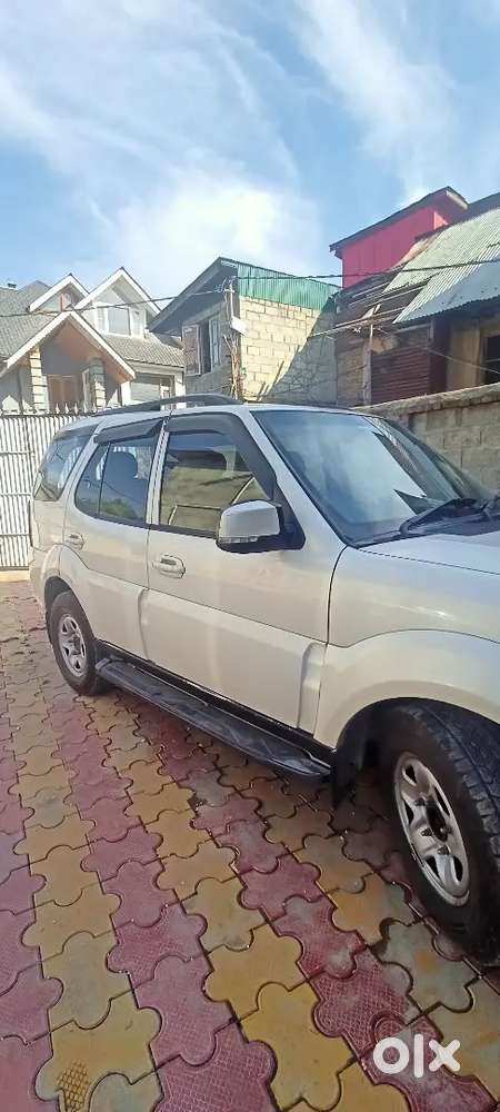 Tata Safari Storme 2013 Diesel Lx