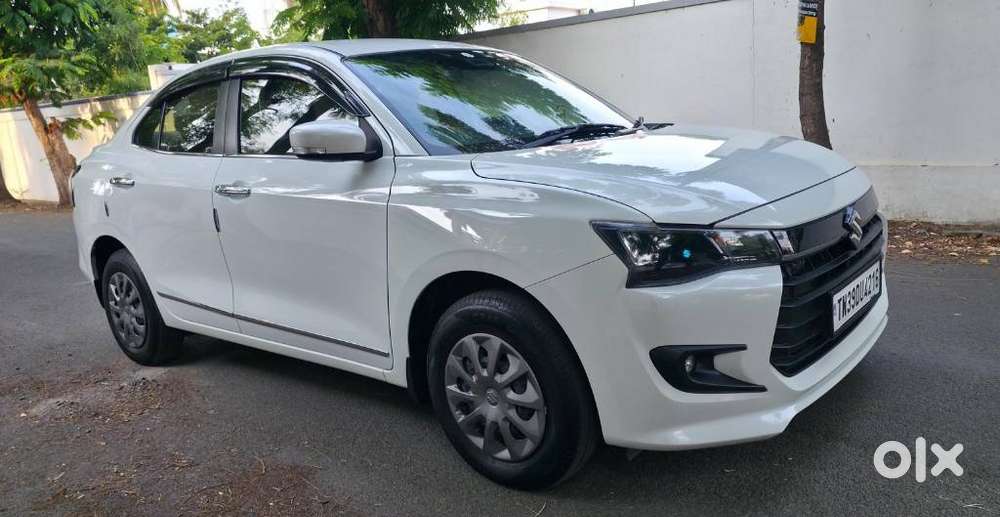 Maruti Suzuki Swift Dzire Vxi(o) Amt, 2025, Petrol