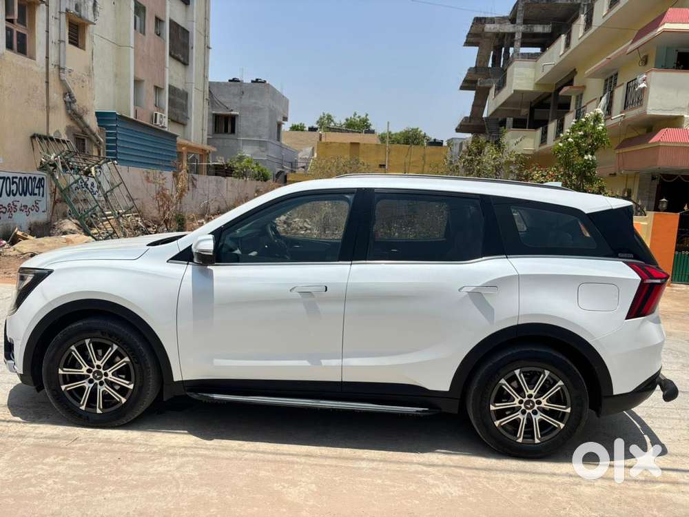 Mahindra Xuv700 2.2 Ax 7 Diesel Mt Luxury Pack Str, 2023, Diesel