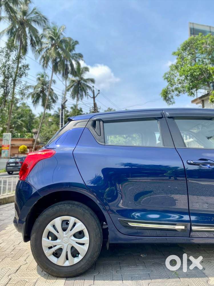 Maruti Suzuki Swift Vxi Deca, 2023, Petrol