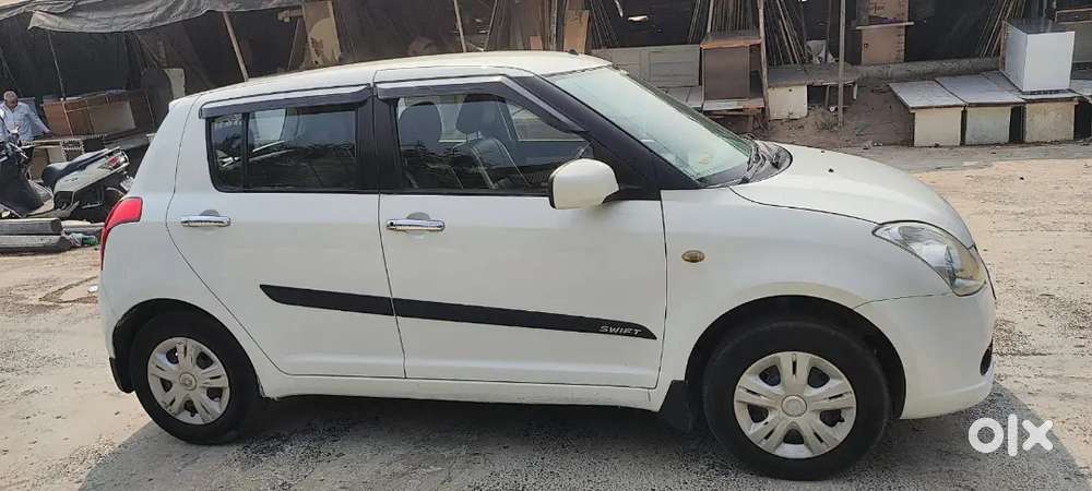 Maruti Suzuki Swift 2010