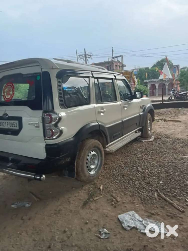 Mahindra Scorpio Classic 2015 Diesel Manual