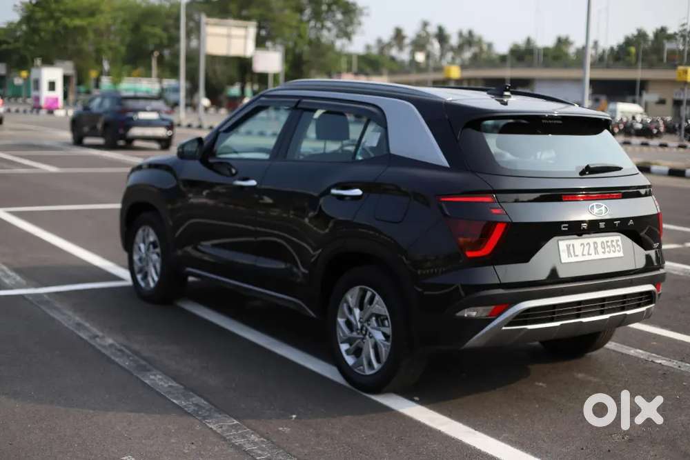 Full Option Hyundai Creta 2023 Petrol 28800 Km Driven