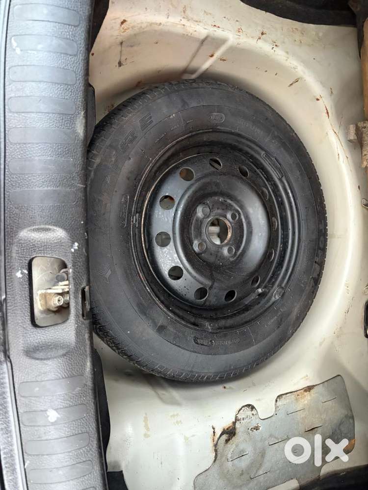 Maruti Suzuki Dzire 1.2 Vxi, 2015, Petrol