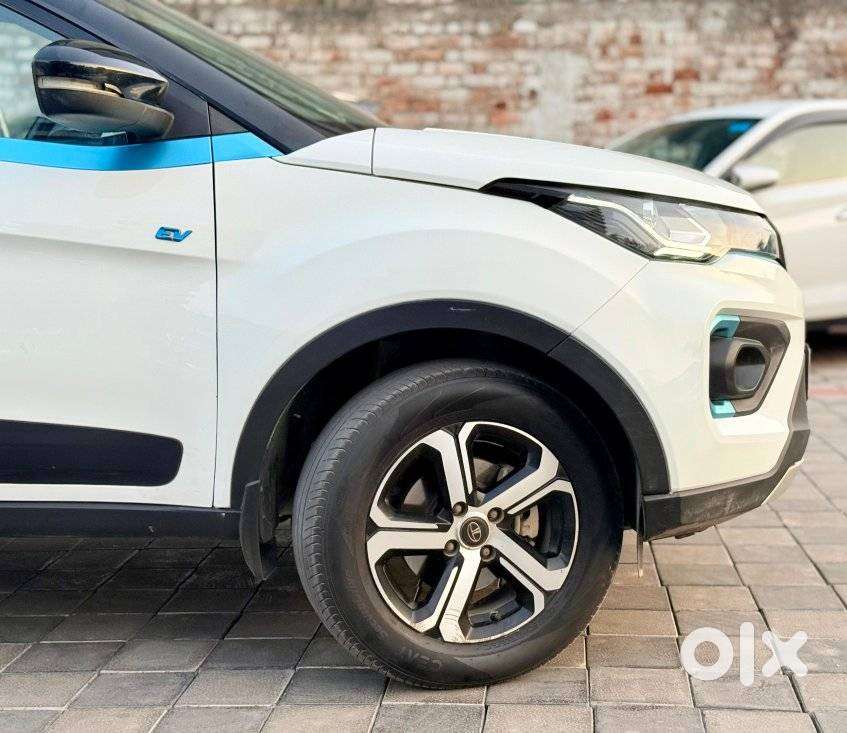 Tata Tiago Ev Xz Plus Tech Lux Lr, 2023, Electric