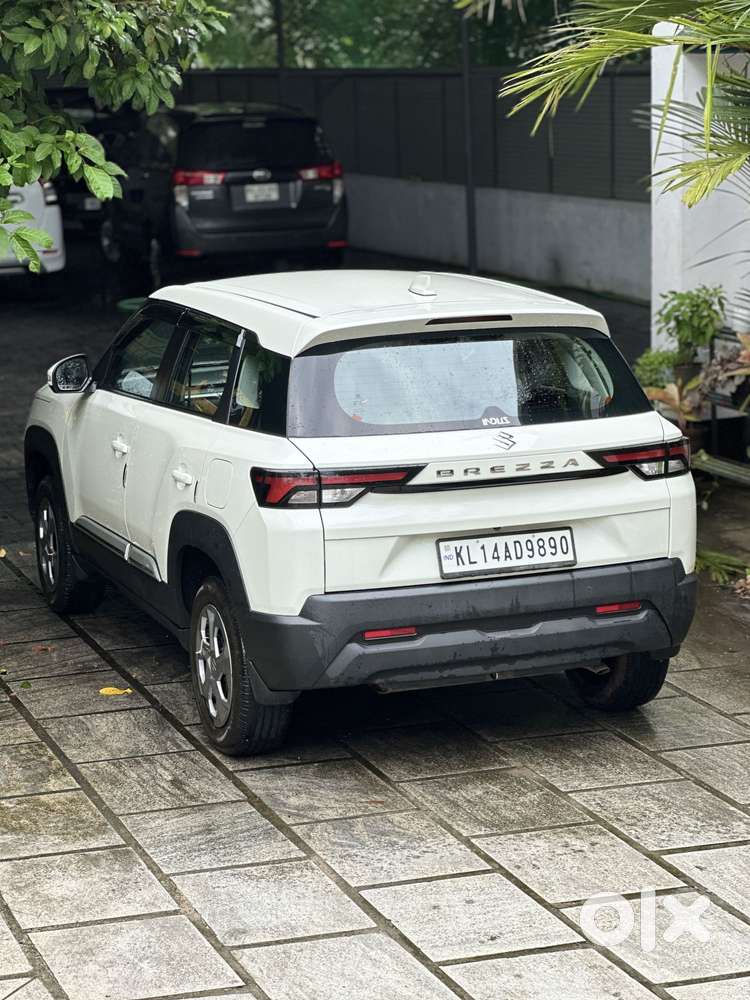 Maruti Suzuki Vitara Brezza 1.5 Vxi, 2024, Petrol
