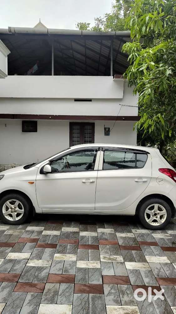 Hyundai I20 2011 Diesel 77000 Km Driven