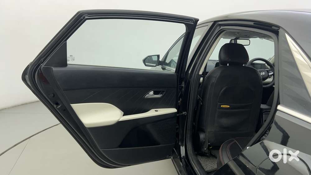Hyundai Verna Sx 1.5 Petrol Ivt, 2023, Petrol