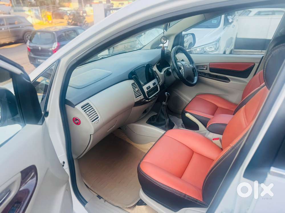 Toyota Innova 2.5 V 7 Str, 2014, Diesel