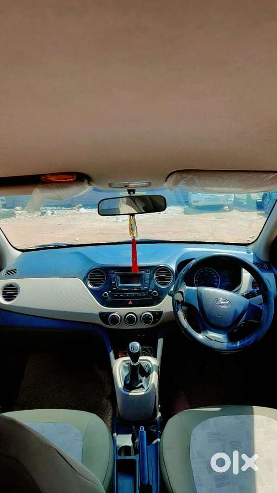 Hyundai Grand I10 Sportz Edition, 2015, Petrol