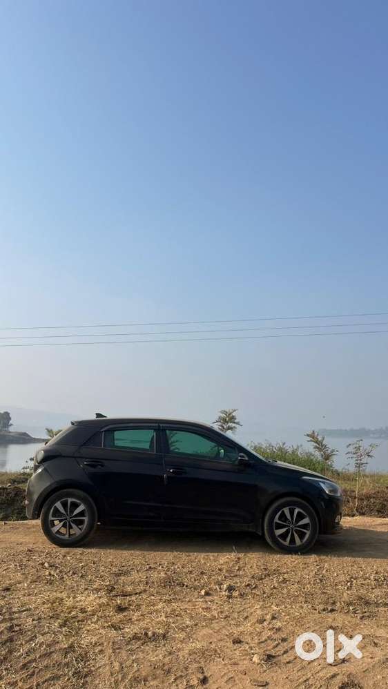 Hyundai Elite I20 2015 Diesel 140000 Km Driven