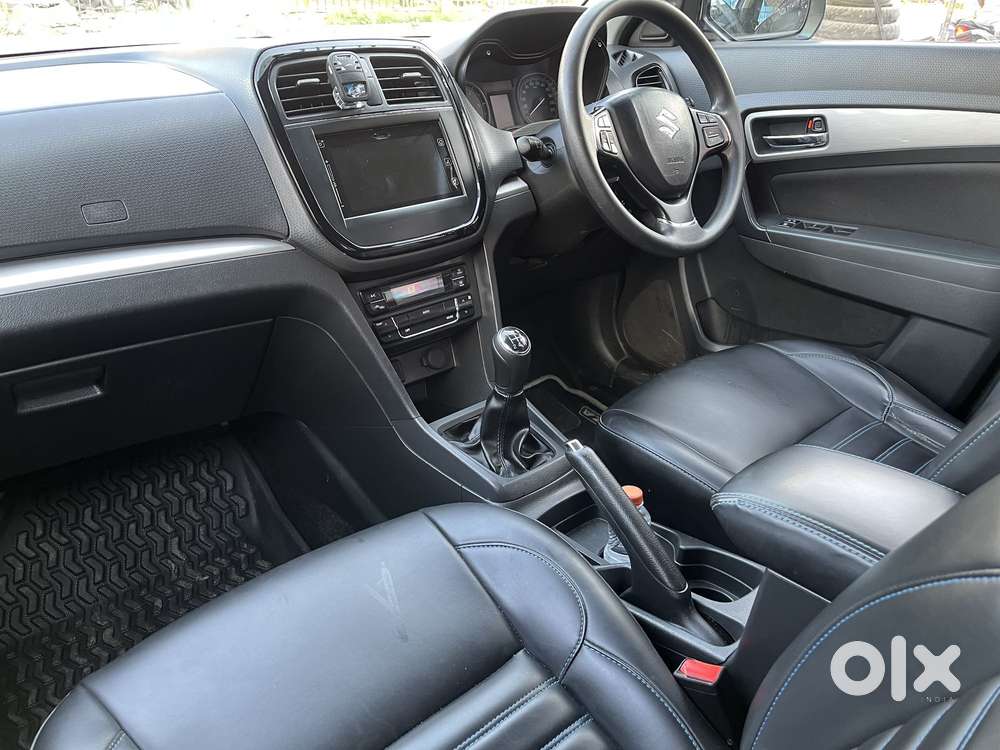 Maruti Suzuki Brezza Zdi+ Dual Tone, 2017, Diesel