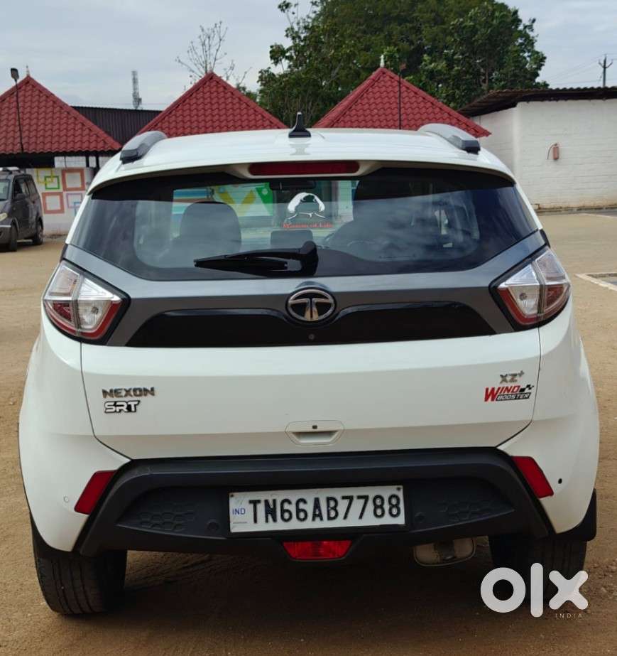 Tata Nexon, 2018, Petrol