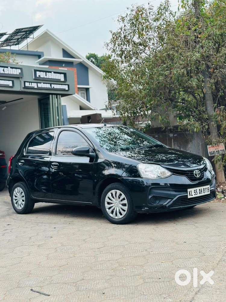 Toyota Etios Liva 2013