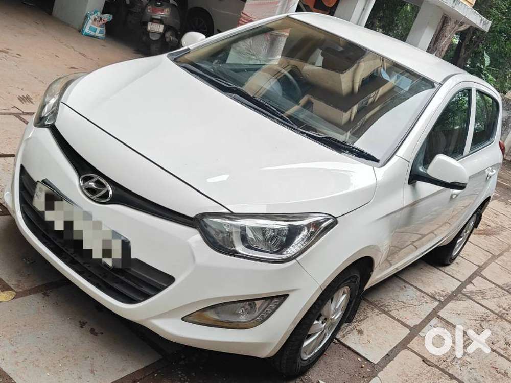 Hyundai I20 Sportz 1.2 Bs-iv, 2013, Petrol