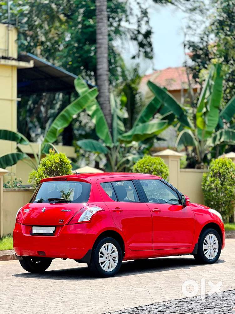 Maruti Suzuki Swift Vvt Zxi, 2014, Petrol
