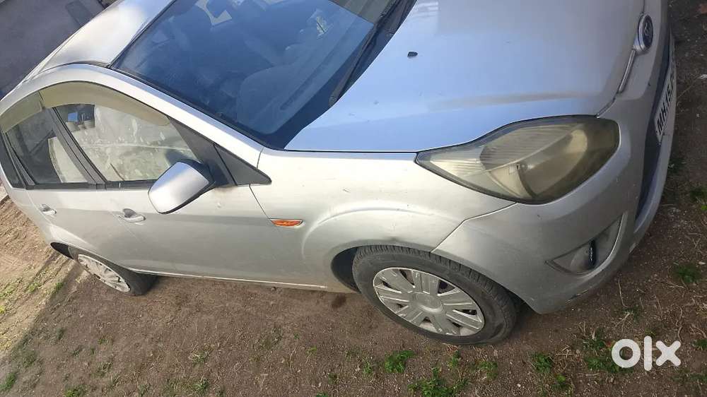 Ford Figo Diesel Zxi 2011