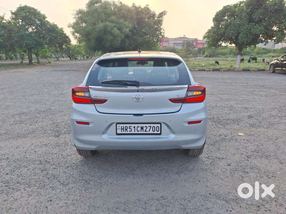 Toyota Glanza 1.2 V Amt, 2023, Petrol