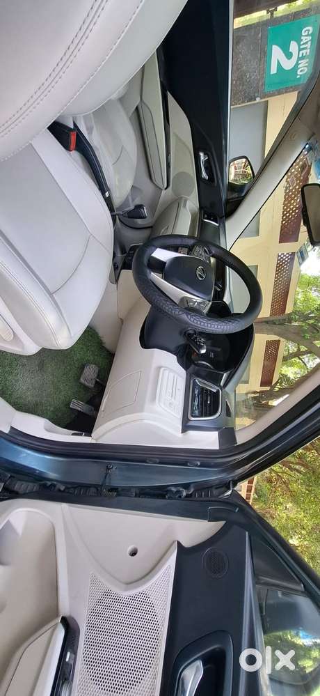 Mahindra Xuv300 W8 Option Diesel, 2022, Diesel