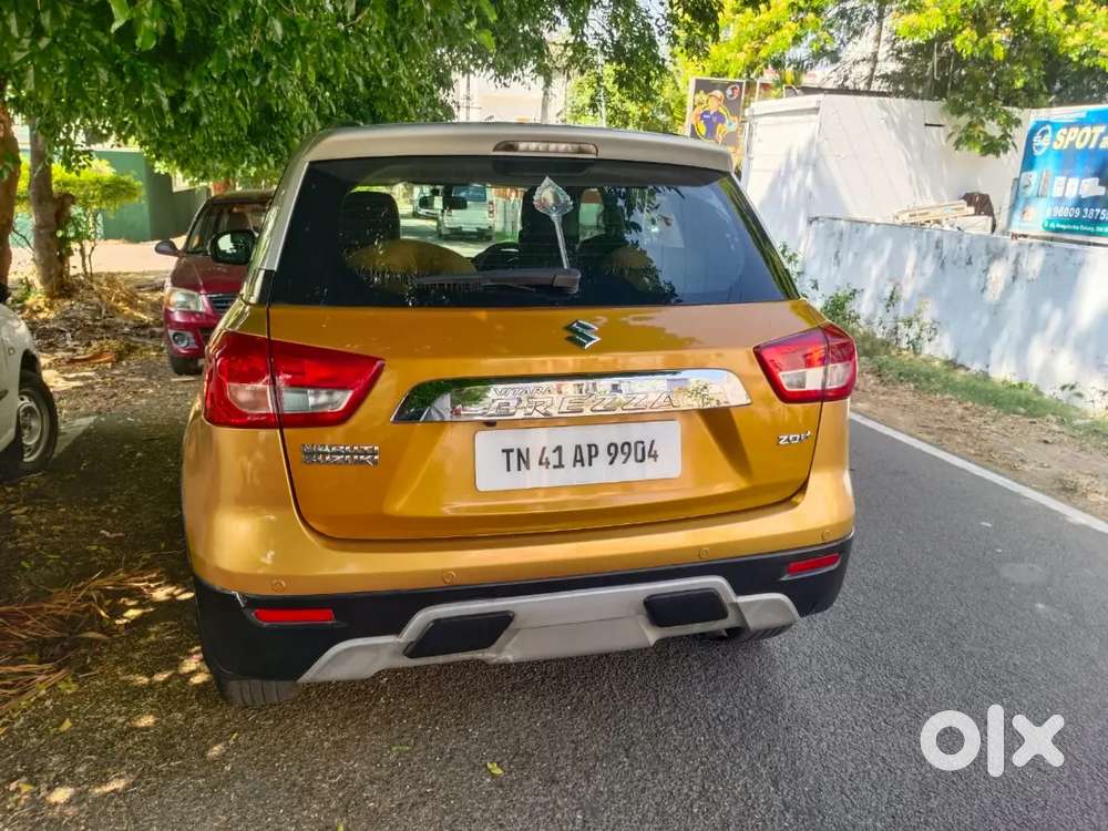 Maruti Suzuki Brezza 2016 With Proper Showroom Service