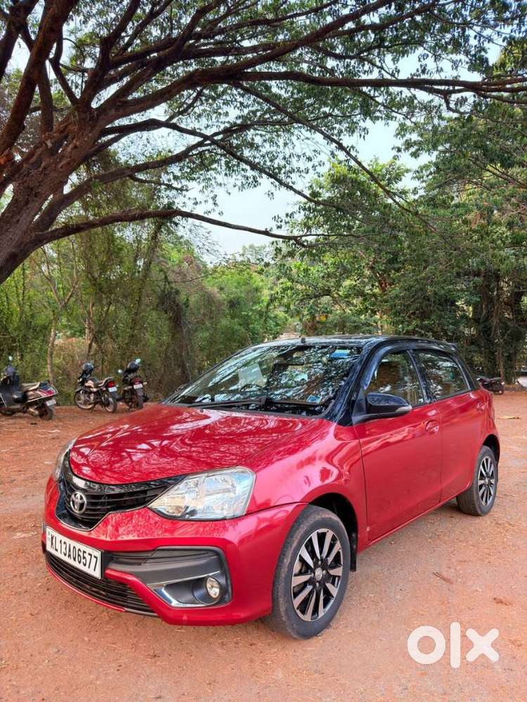 Toyota Etios Liva Vx Dual Tone, 2019, Petrol