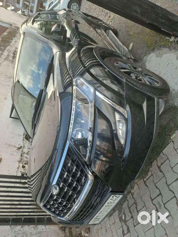 Mahindra Xuv500 W11 Option, 2020, Diesel