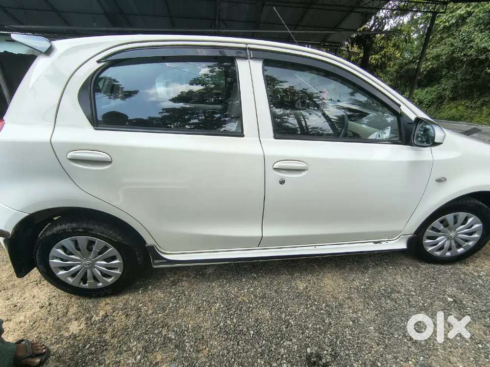 Toyota Etios Liva 2015 Petrol Manual