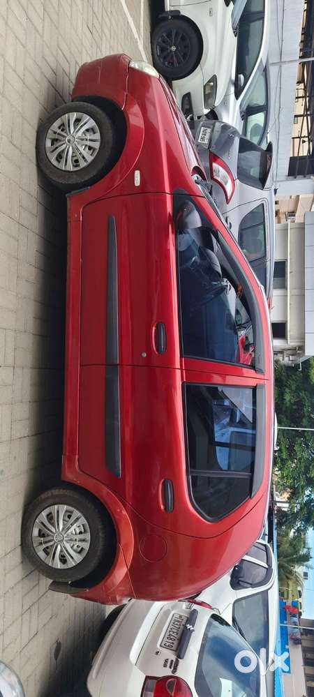 Tata Indica Dl, 2009