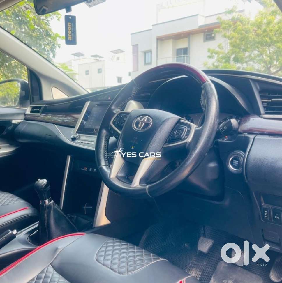 Toyota Innova Crysta 2.4 Z 7 Str, 2017, Diesel