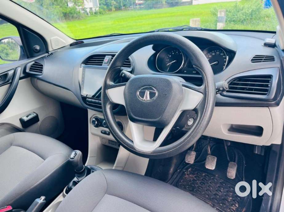 Tata Tiago Xe, 2020, Petrol