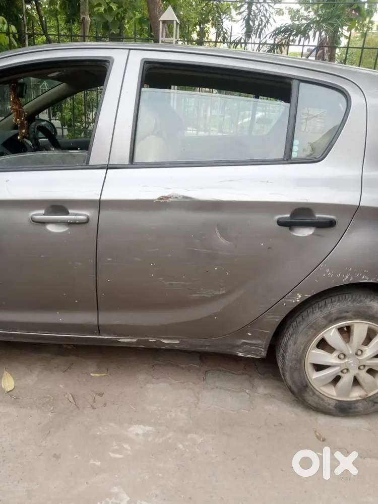 Hyundai I20 2013 Petrol 14586 Km Driven