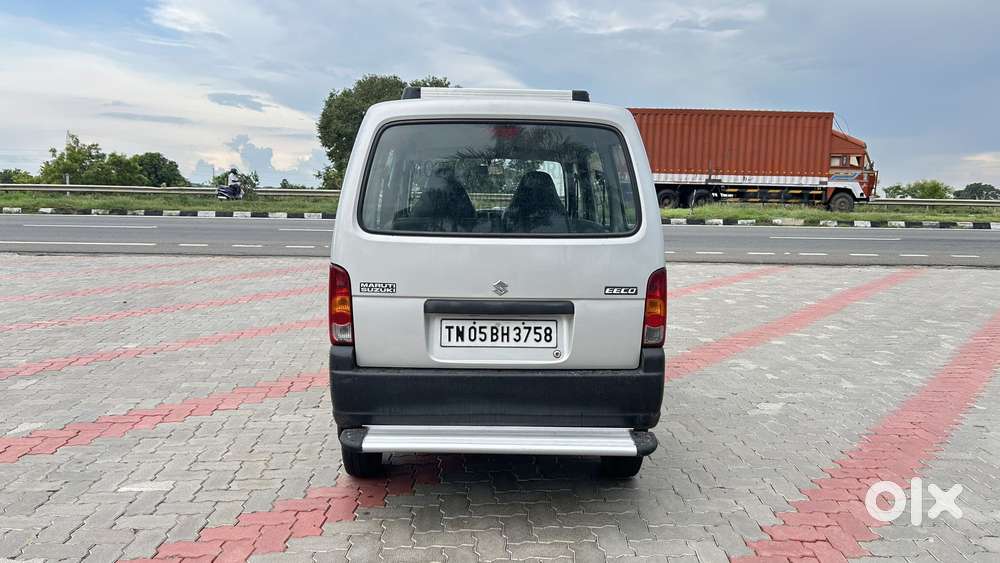 Maruti Suzuki Eeco 5 Str Ac (o), 2016, Petrol