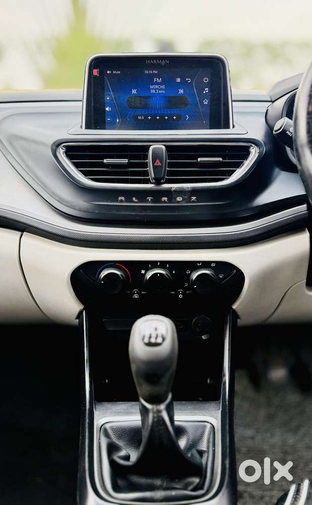 Tata Altroz 1.2 Xe Plus Petrol, 2021, Petrol