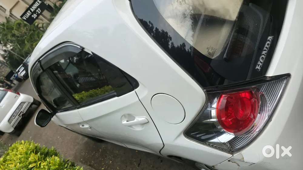 Honda Brio Mt 2012 ...premium With Cng Fully Loaded